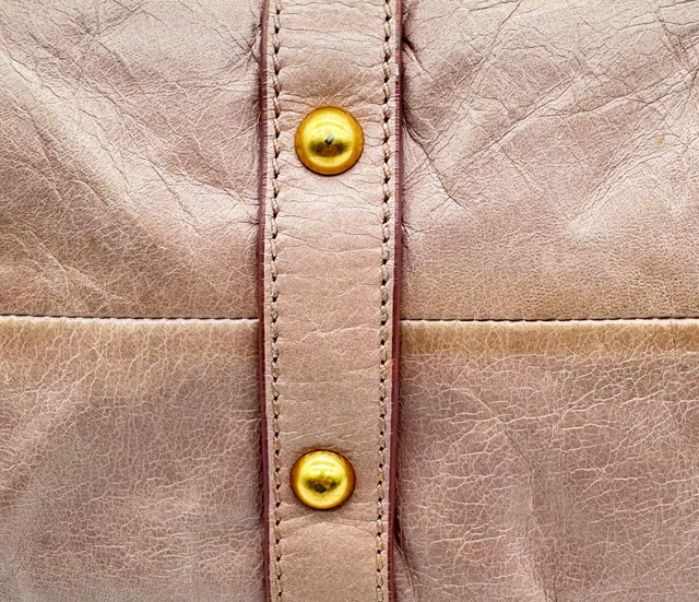 Miu Miu – Sac à Main en Cuir Rose avec Bandoulière