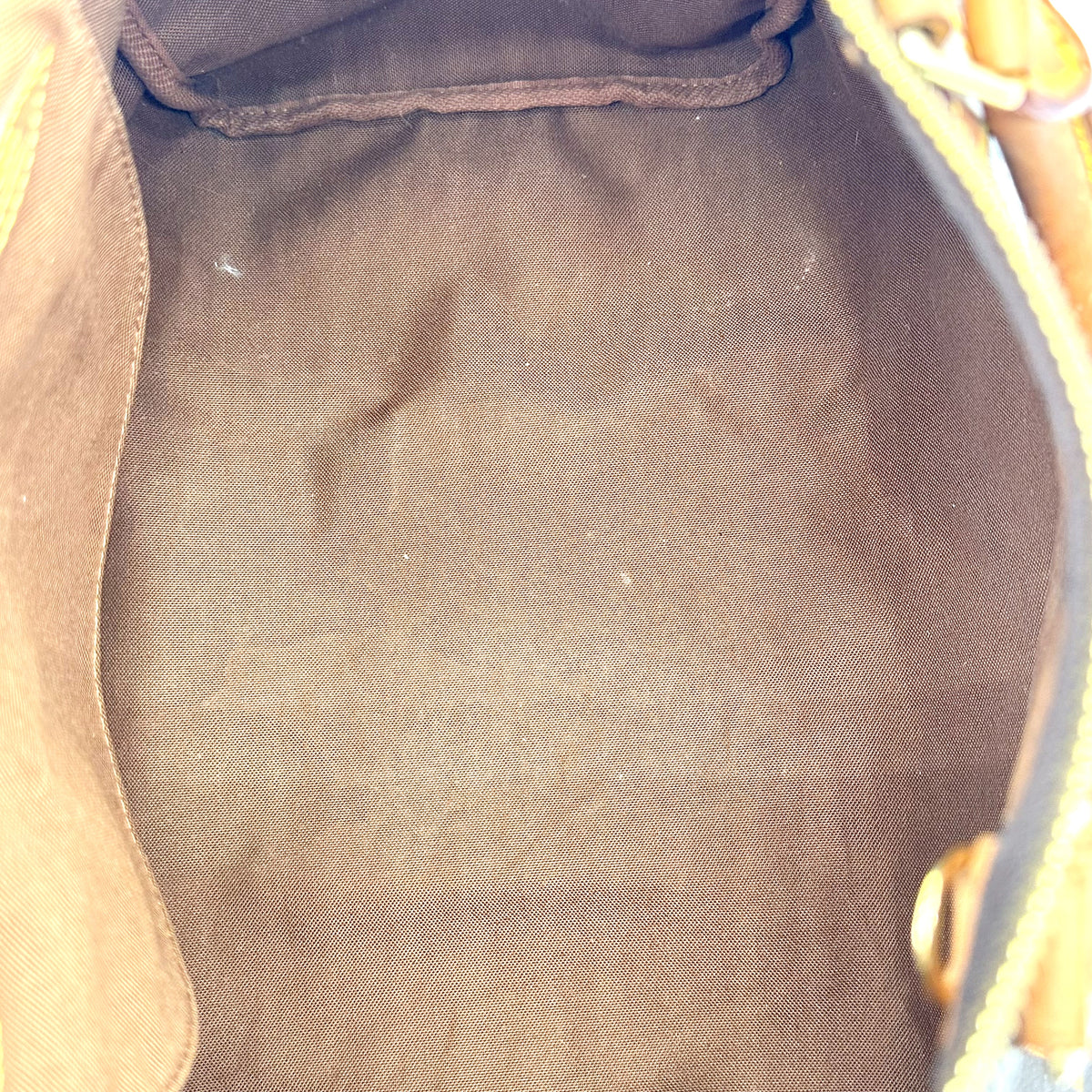 Louis Vuitton Speedy 30 Toile Monogram - intérieur ouvert, doublure marron