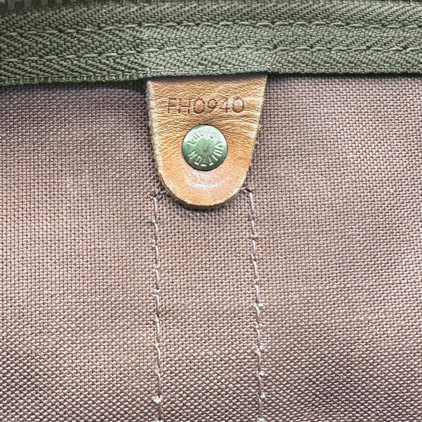 Louis Vuitton Keepall Bandoulière 50 – Sac de Voyage en Toile