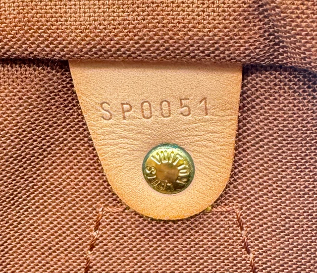 Louis Vuitton – Speedy 40 Monogram