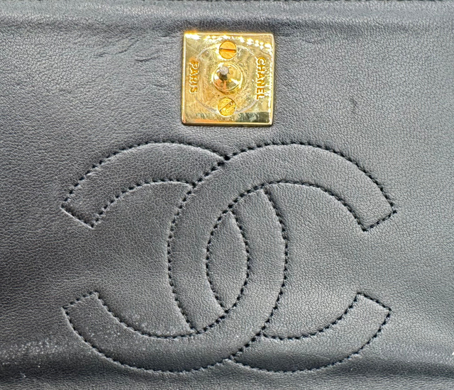 Chanel – Shoulder Bag