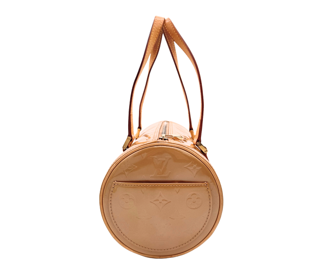 Louis Vuitton – Papillon Vernis Beige