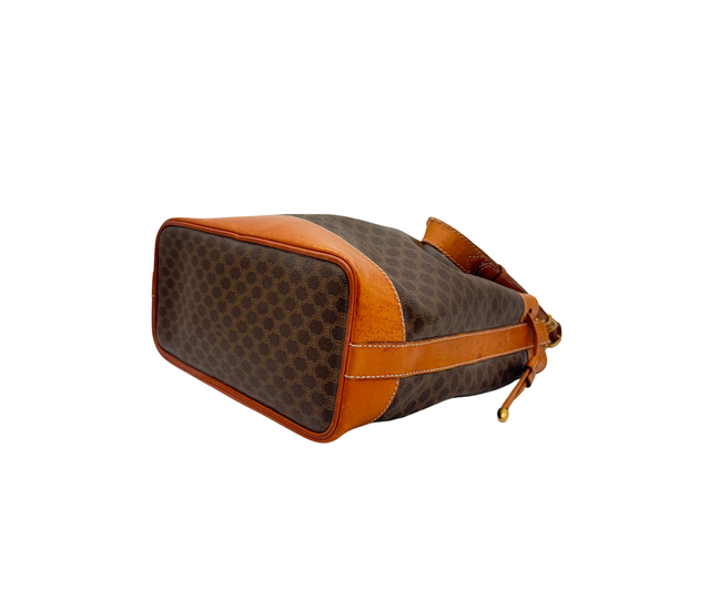 Céline – Seau Macadam avec pochette