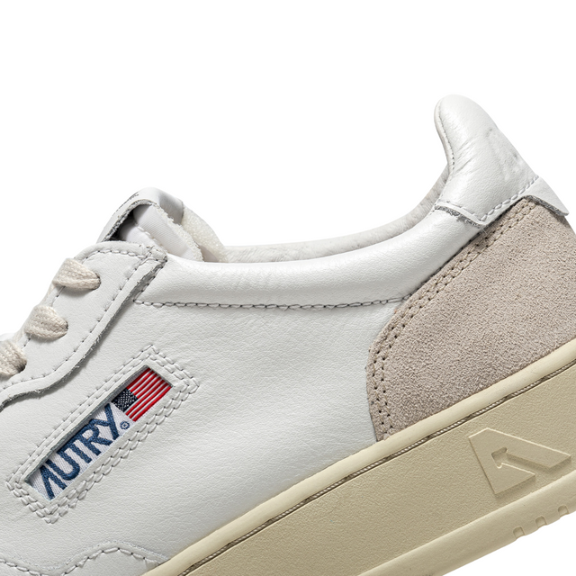 Autry Medalist Low White Leather & Beige Suede