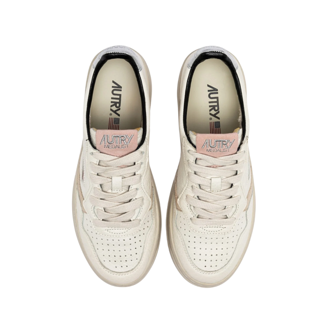 Autry Medalist Low Grained Leather with Silver & Powder Pink