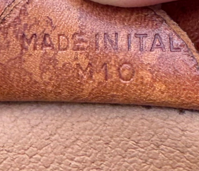 Céline – Seau Macadam avec pochette