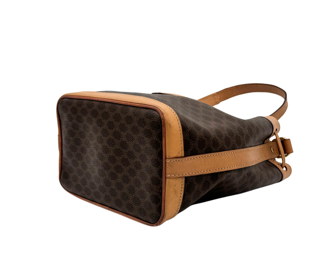 Céline – Seau Macadam Triomphe