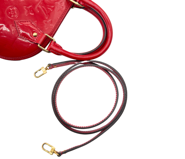 Louis Vuitton – Alma BB Vernis Rouge