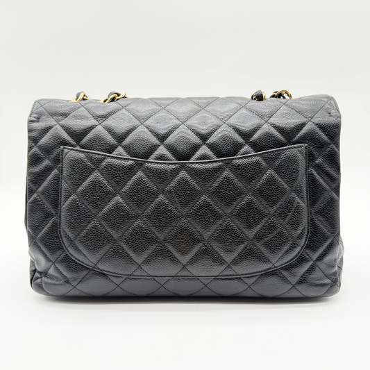 Chanel – Timeless Jumbo Simple Flap 30 cm Leder Caviar Schwarz Gold