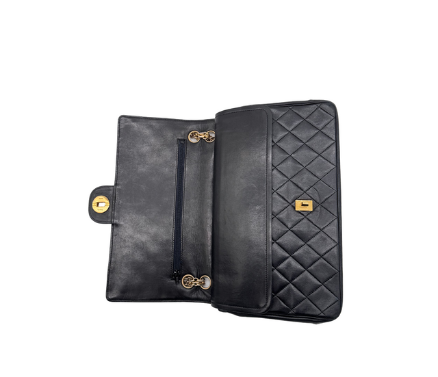 Chanel – Sac Timeless Classique en Cuir d’Agneau Noir