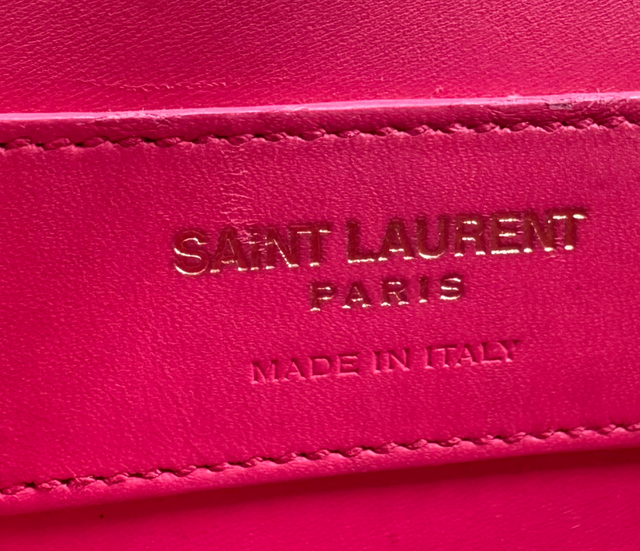 Saint Laurent – Sac Duffle en Cuir Rose