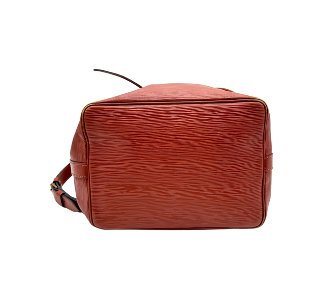 Louis Vuitton – Petit Noé Épi