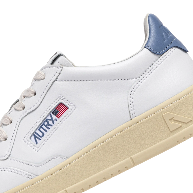 Autry Medalist Low White & Tempest Leather