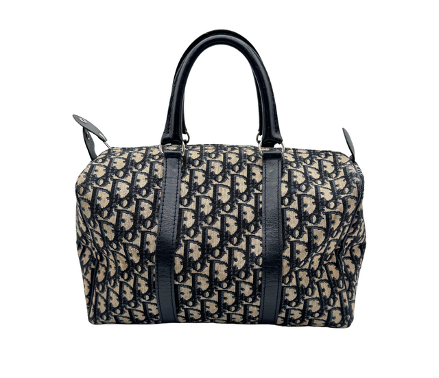 Dior – Boston Trotter