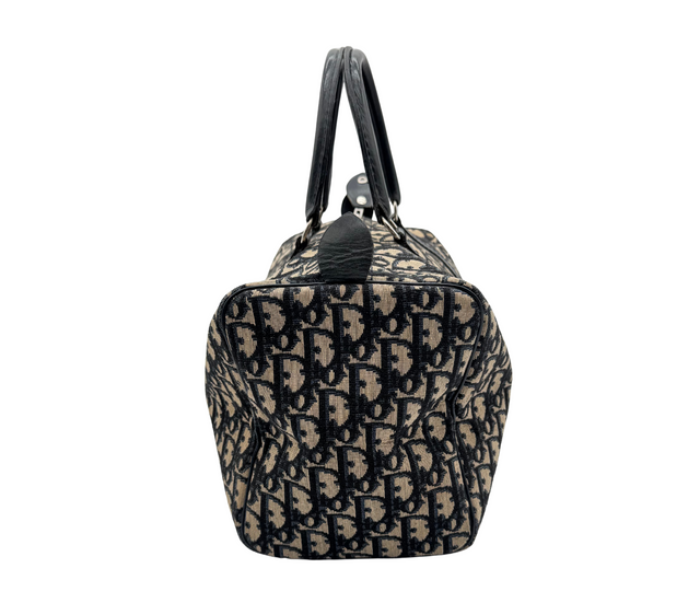 Dior – Boston Trotter