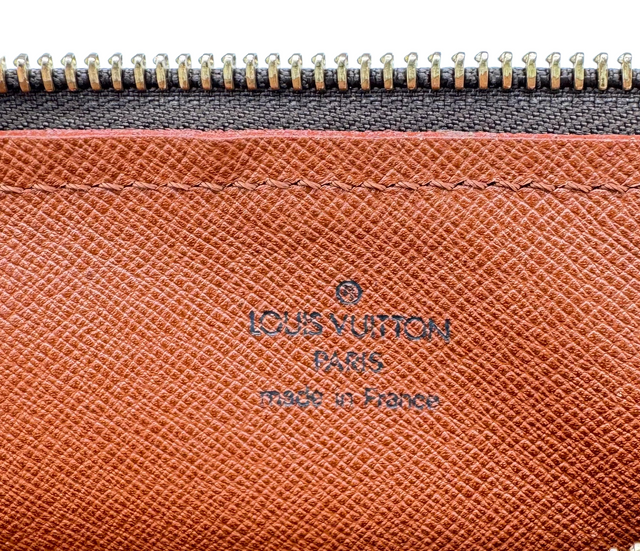 Louis Vuitton – Papillon Monogram