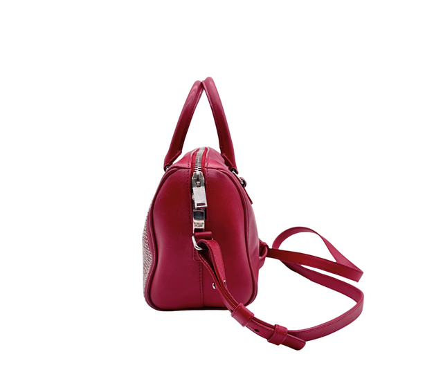 Saint Laurent – Sac Baby Duffle en Cuir Rouge