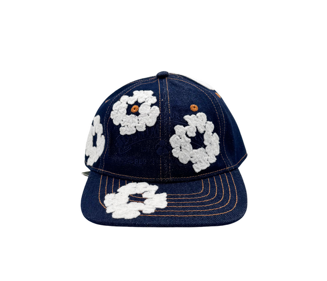 Casquette Denim Brodée – Fleurs Blanches