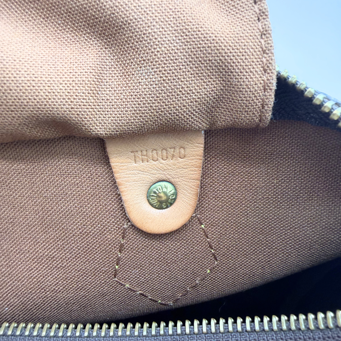 Louis Vuitton Speedy 30