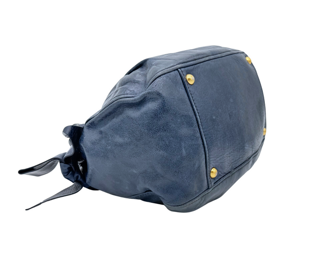 Miu Miu – Sac à Main en Cuir Bleu Marine avec Bandoulière