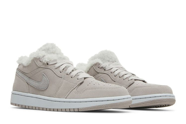 Air Jordan 1 Low SE Sherpa Fleece