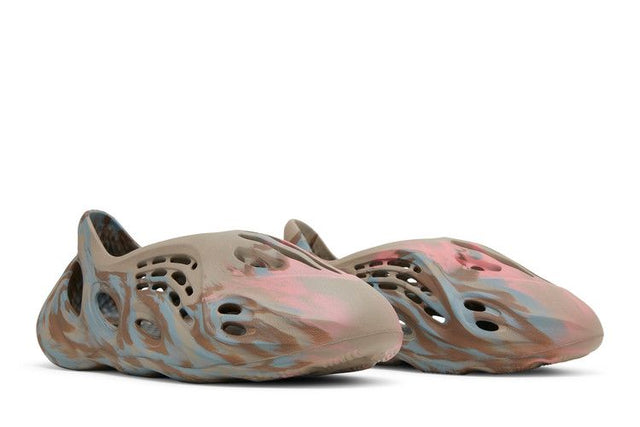 Adidas Yeezy Foam RNNR MX Sand Grey