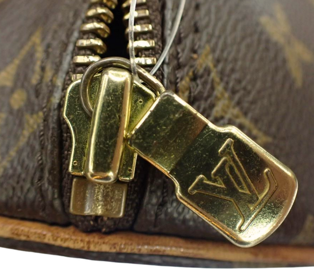 Louis Vuitton – Papillon 26 Monogram