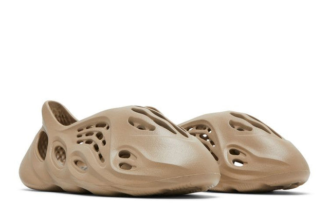 Adidas Yeezy Foam RNNR Mist