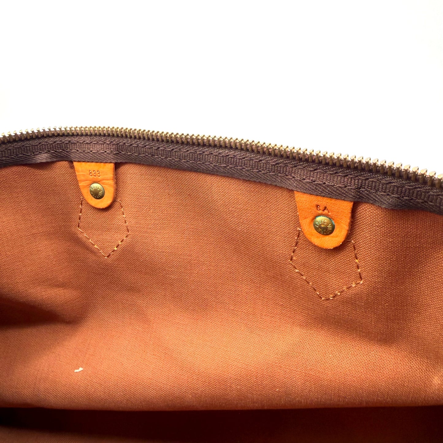 Louis Vuitton Speedy 40 - code date 833 SA fabriqué en France mars 1983