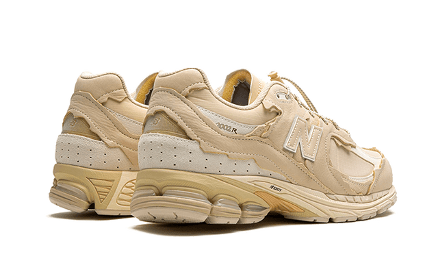 New Balance 2002R Protection Pack Sandstone Turtledove