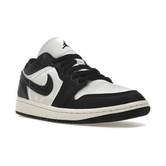 Air Jordan 1 Low SE Vintage Panda