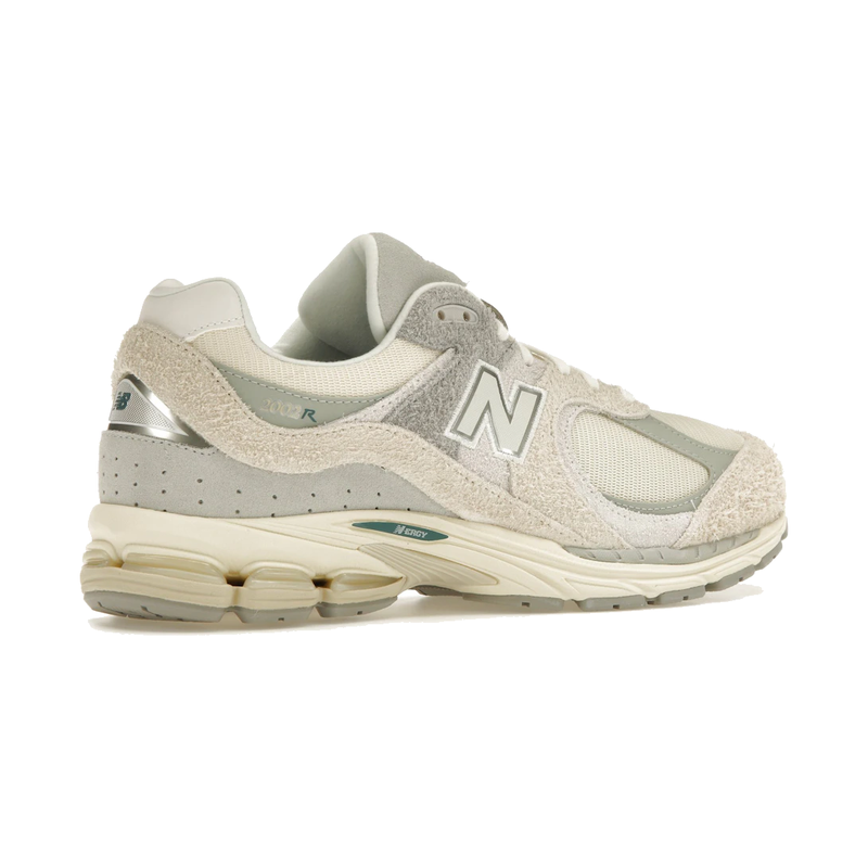 New Balance 2002R Linen