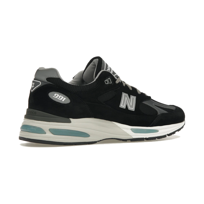 New Balance 991v2 MiUK Black Grey