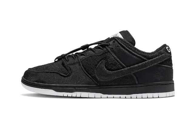 Nike SB Dunk Low Gnarhunters - DH7756-010