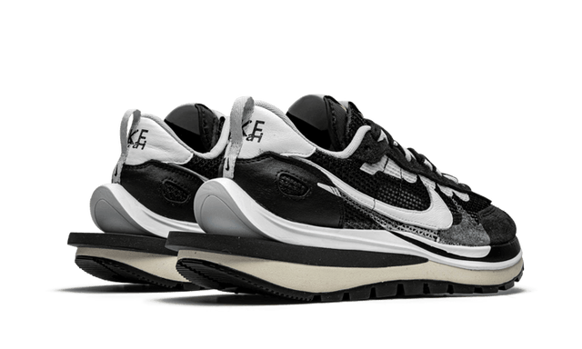 Nike Vaporwaffle Sacai Black White