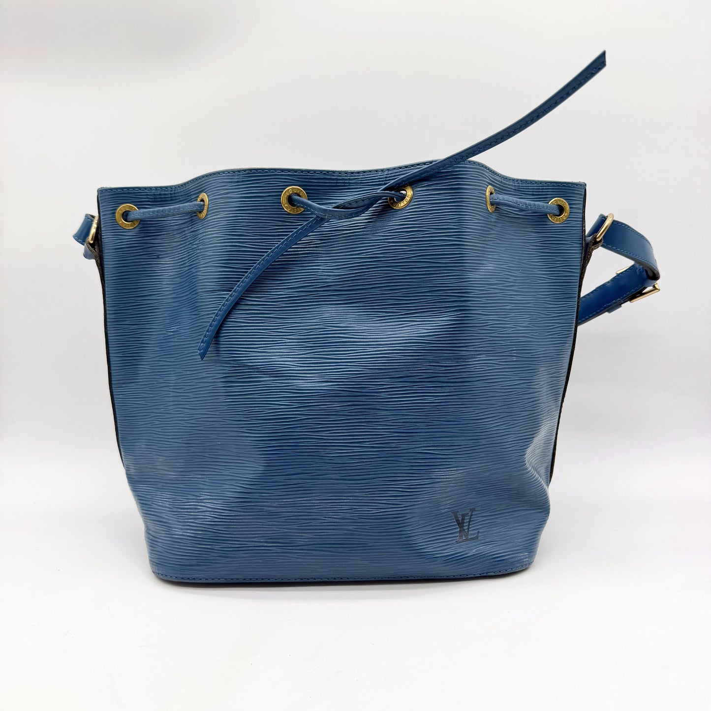 Louis Vuitton Petit Noé cuir Épi bleu - face du sac, cordon de serrage