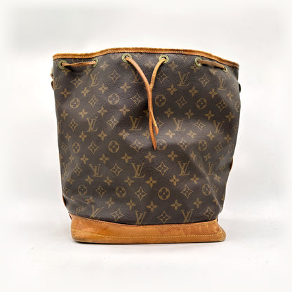 Louis Vuitton Noé Toile Monogram - vue de face, cordon coulissant fermé