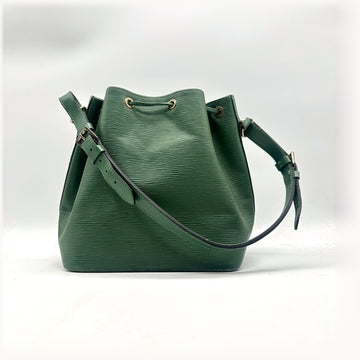 Louis Vuitton – Petit Noé Épi Vert