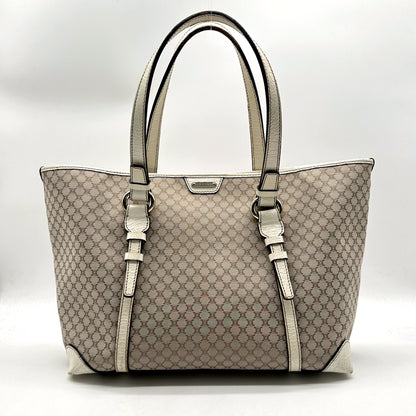 Céline Tote Toile Macadam Écru - vue de face, anses et plaque Céline