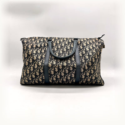 Dior Boston Toile Trotter Bleu Marine - vue de face, anses et zip