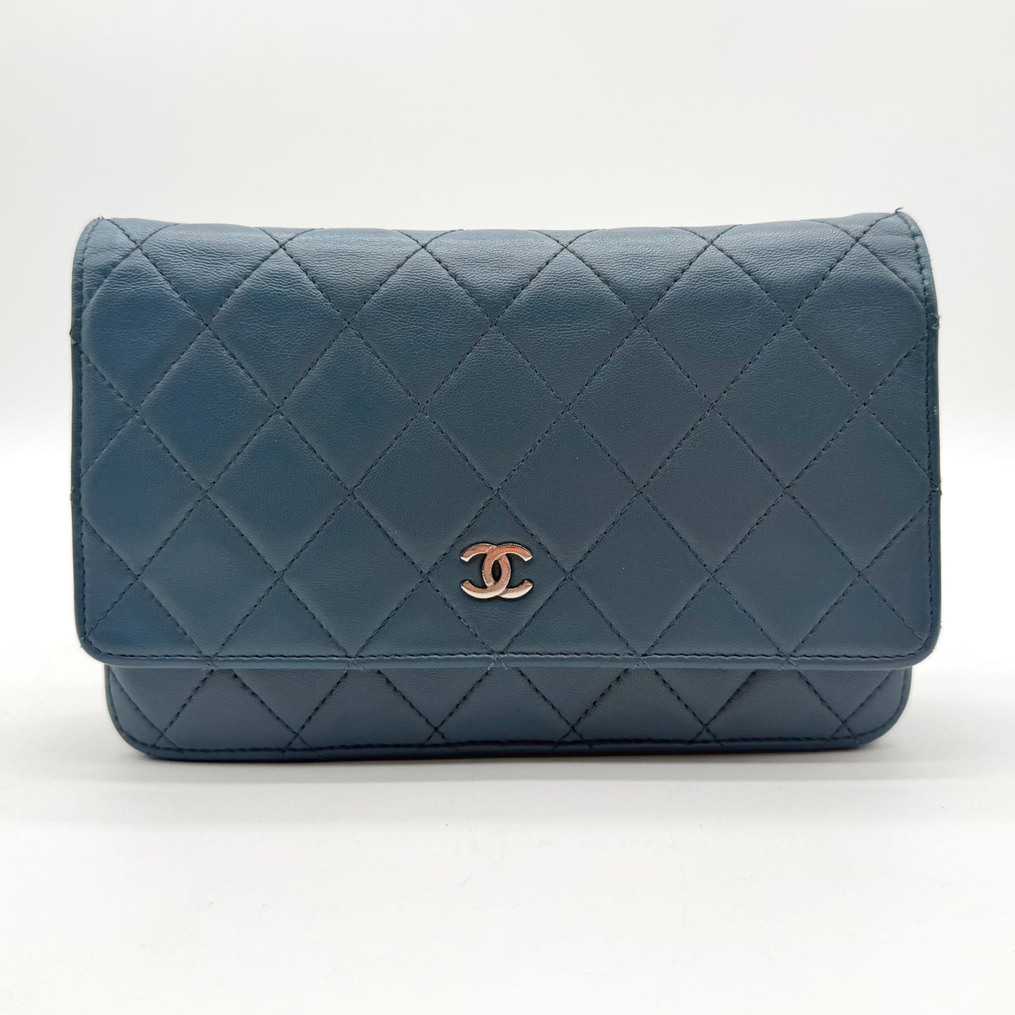 Chanel Wallet on Chain – vue de face