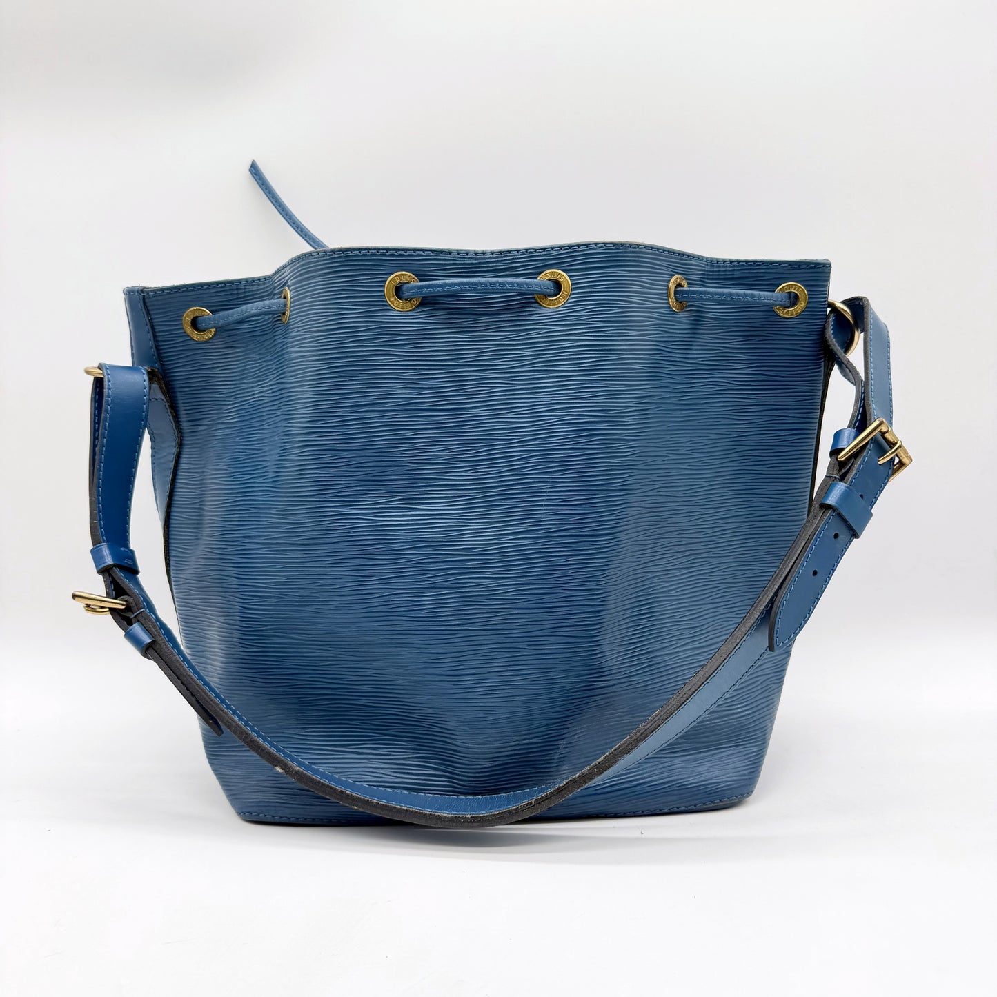 Louis Vuitton Petit Noé cuir Épi bleu - sac et bandoulière déployée