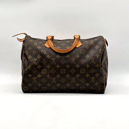 Louis Vuitton Speedy 35 toile Monogram - vue de trois quarts, angle opposé