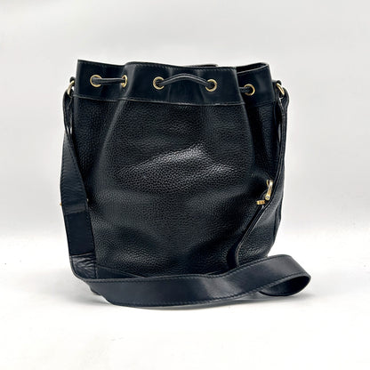 Céline Seau Cuir grainé noir - vue de dos et bandoulière