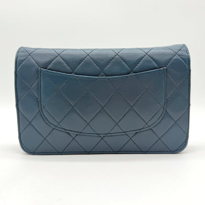 Chanel Wallet on Chain – vue de dos