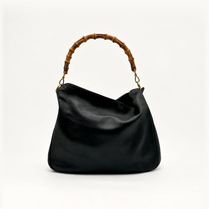 Gucci Bamboo Cuir Noir - vue de face, anse relevée