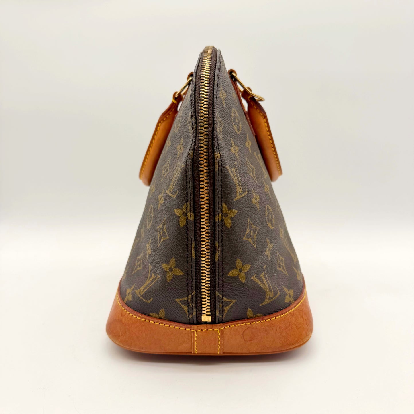 Louis Vuitton Alma Toile Monogram - profil gauche