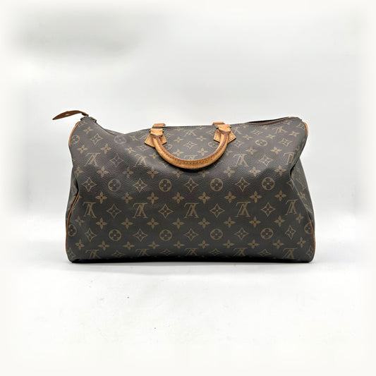 Louis Vuitton Speedy 40 Toile Monogram - vue de face, sac affaissé