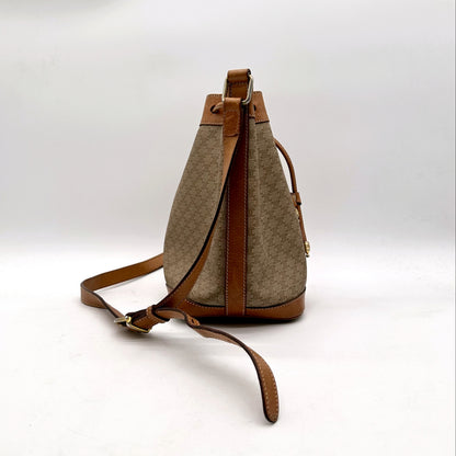 Céline Seau Toile Macadam Beige - profil et bandoulière réglable