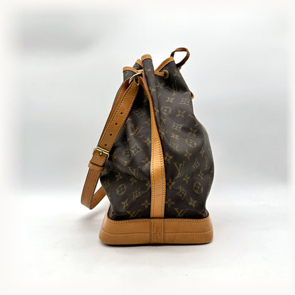 Louis Vuitton Noé Toile Monogram - profil et bandoulière réglable